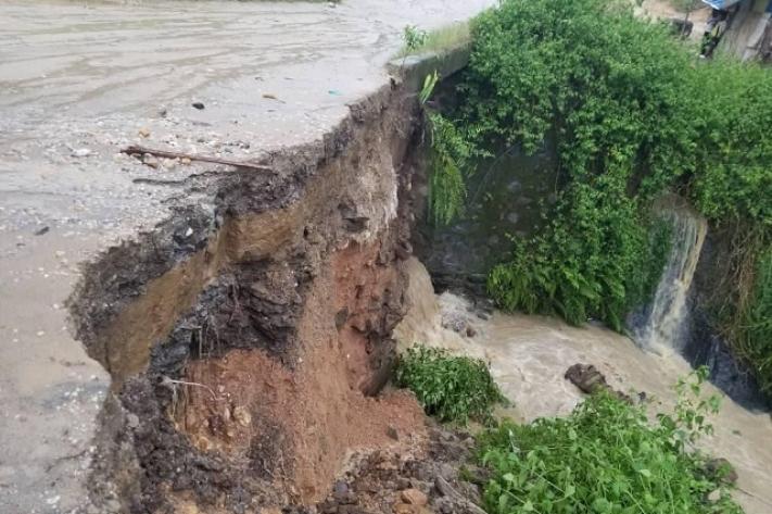 erosion_menace_de_couper_la_rn2_a_luliba_jpg_711_473_1