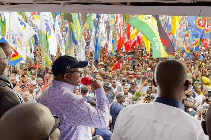 sama_lukonde_a_lubumbashi_sensibilisation_enrolement_23_jpg_711_473_1