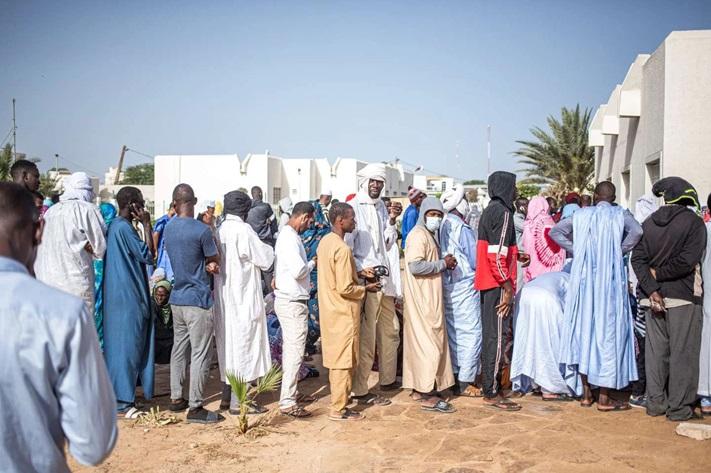 mauritanie_les_electeurs_aux_urnes_pour_choisir_leur_president_jpg_711_473_1