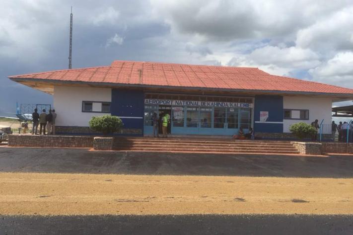 aeroport_national tanganyka _de_kahinda_a_kalemie_24_jpg_711_473_1