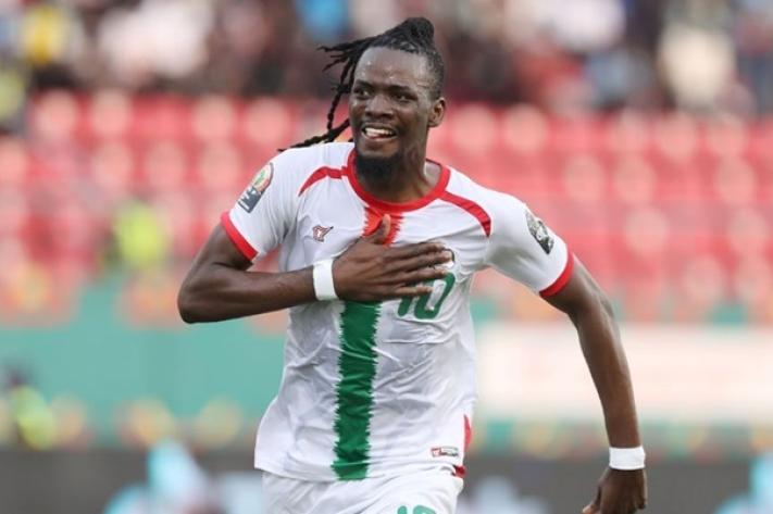 bertrand_traore_burkina_faso_can_maroc_qualifie_jpg_711_473_1