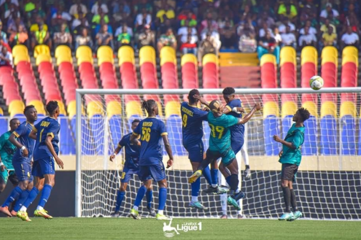 vclub_vs_les_aigles_du_congo_24_png_711_473_1