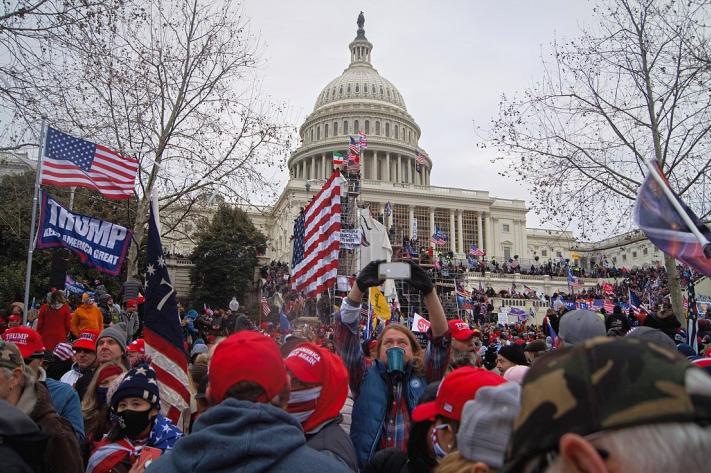 usa_capitole_partisans_de_donald_trump_24_jpg_711_473_1