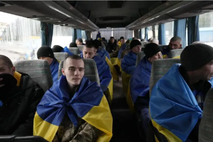 ukraine_prisonniers_de_guerre_liberes_par_la_russie_25_png_711_473_1