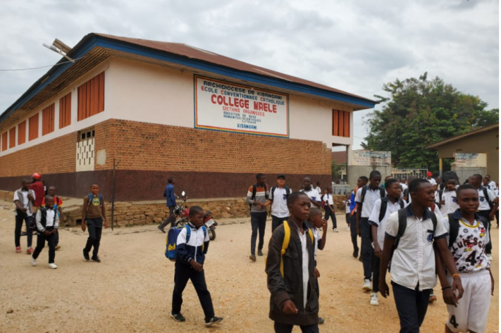 tshopo ecole_catholique_a_kisangani_250_png_711_473_1