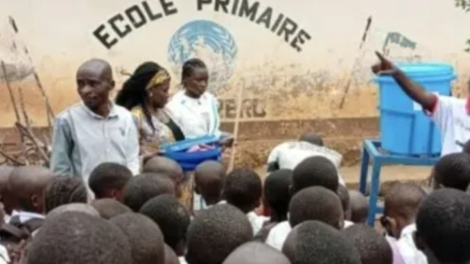 Des élèves rd-congolais réfugiés au Burundi en difficulté face à la ...