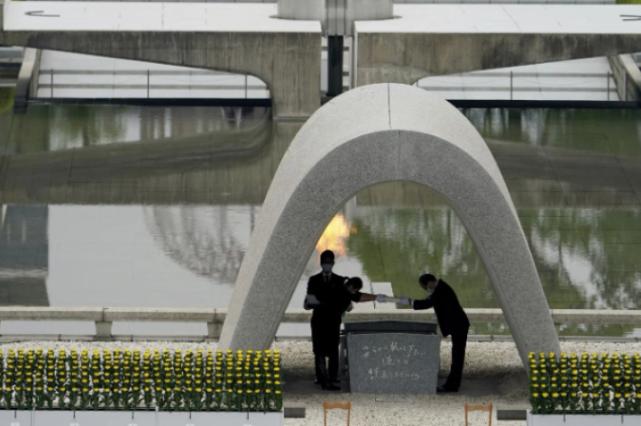 japon_celebration_80_ans_bombe_atomique_25_png_711_473_1