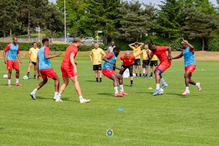 leopards_seniors_entrainement_en_stade_en_france_255_jpeg_711_473_1