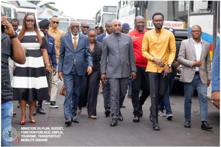 jesus_noel_sheke_et_sylvestre_bilambo_dg_transco_25_jpg_711_473_1