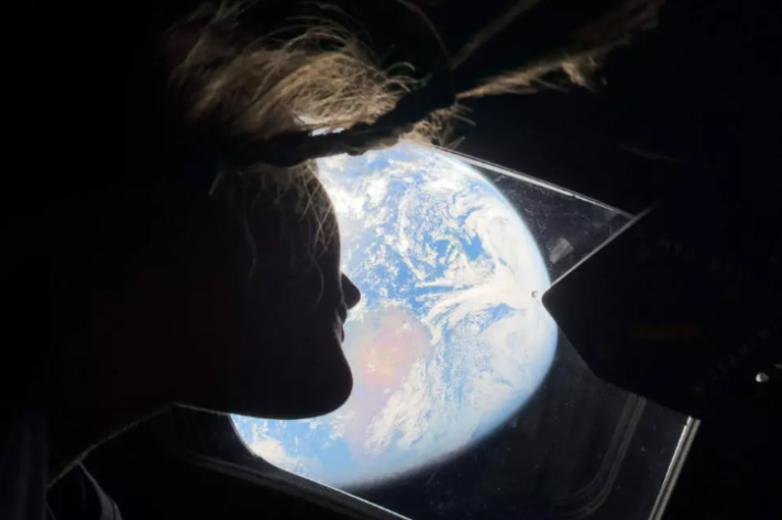 astronaute_christina_koch_de_la_mission_artemis_2_png_711_473_1