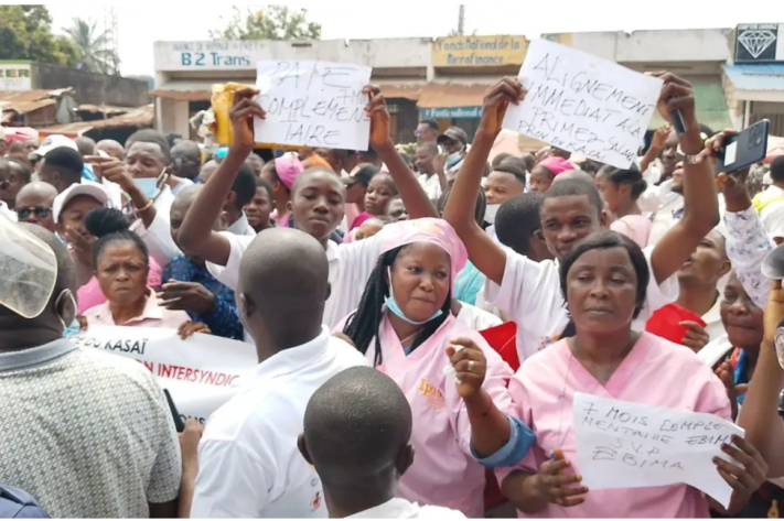 medecins_greve_marche_a_kasai_tshikapa_26_png_711_473_1