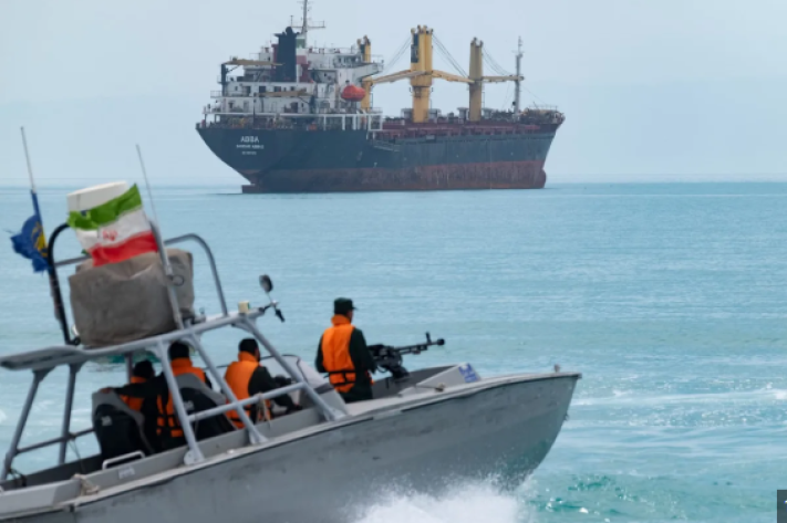 iran des_navires_iraniens_pht_ks_10_mai_2026_png_711_473_1