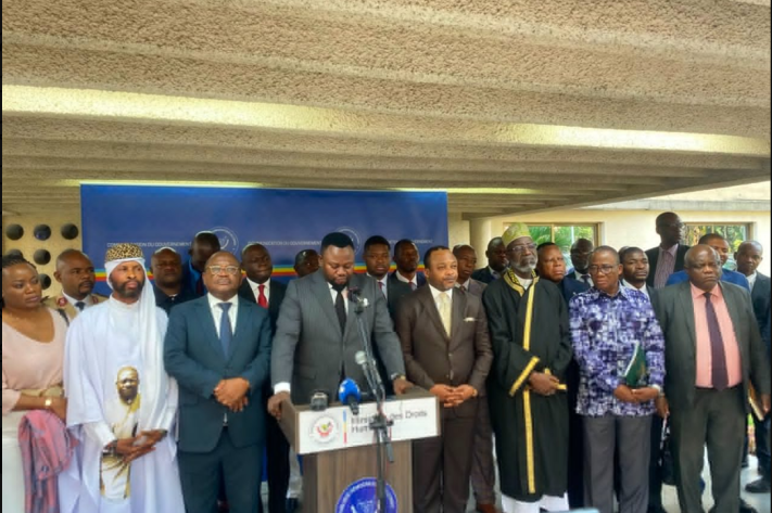samuel_mbemba_et_la_societe_civile_26_png_711_473_1
